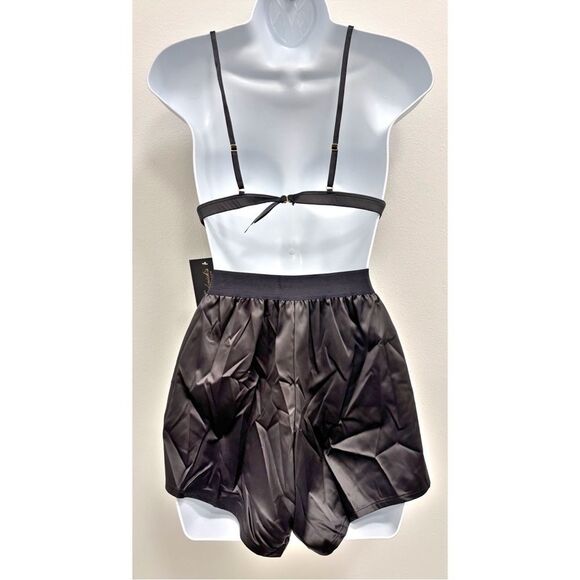 NWT Frederick's of Hollywood Ginny 2 Pc Sleep Set Black Satin Womens Medium - Picture 8 of 14